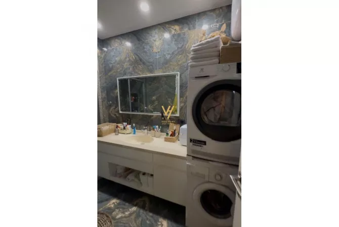 Shtepi ne shitje Apartament ne Tirane, 2+1, Mobilimi E mobiluar, Pagesa 211,000  Euro.