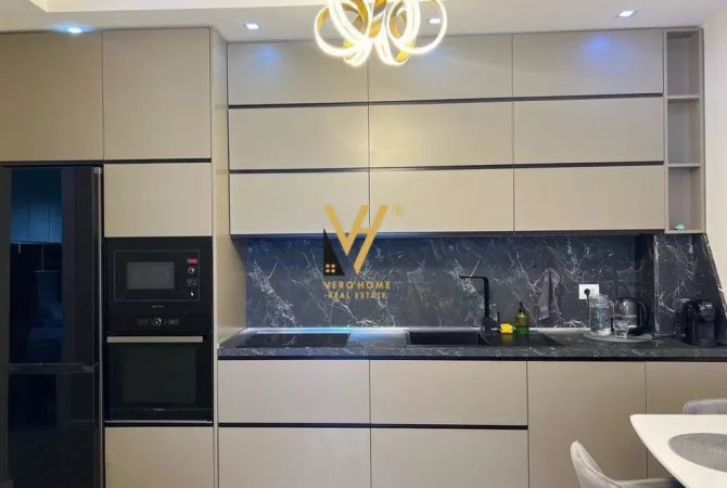 Shtepi me qera Apartament ne Tirane, 2+1, Mobilimi E mobiluar, Pagesa 950  Euro.