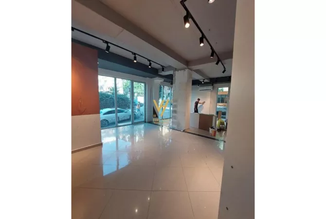 Business Property for Rent 1+1 in Tirana - 1,000 Euro