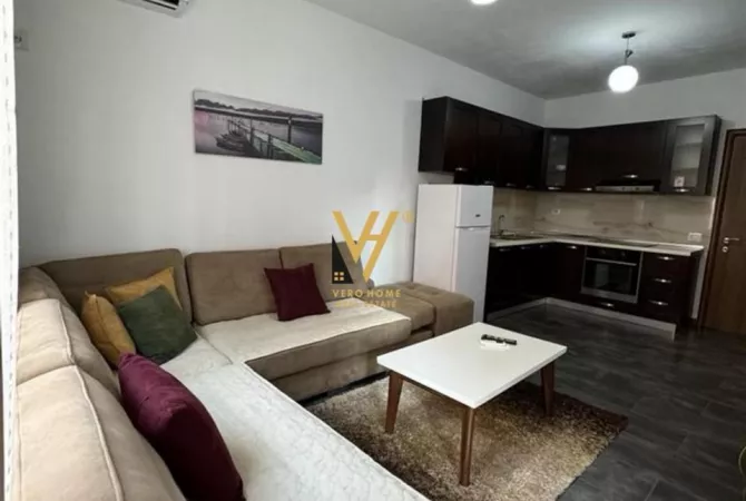 Shtepi me qera 2+1 ne Tirane - 540 Euro