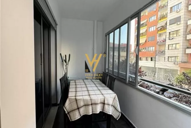 Shtepi me qera Apartament ne Tirane, 2+1, Mobilimi E mobiluar, Pagesa 540  Euro.