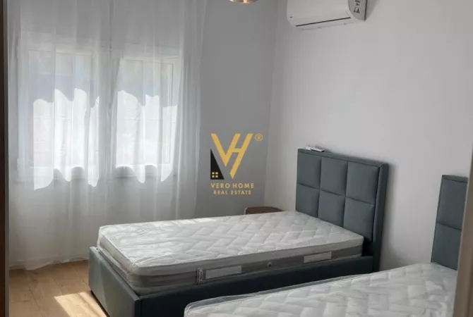 Shtepi me qera 2+1 ne Tirane - 950 Euro