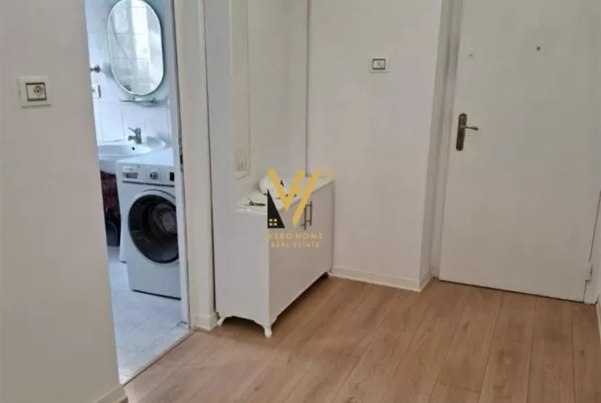 Shtepi me qera Apartament ne Tirane, 1+1, Mobilimi E mobiluar, Pagesa 550  Euro.