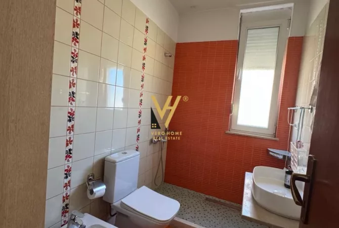 Shtepi me qera 2+1 ne Tirane - 600 Euro