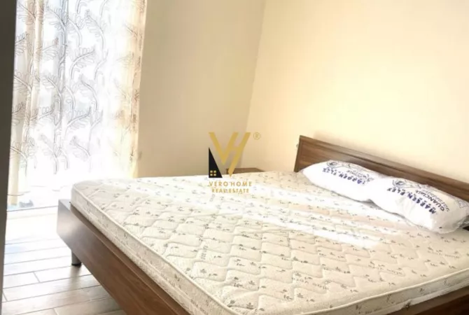 Shtepi me qera 1+1 ne Tirane - 40,000 Leke