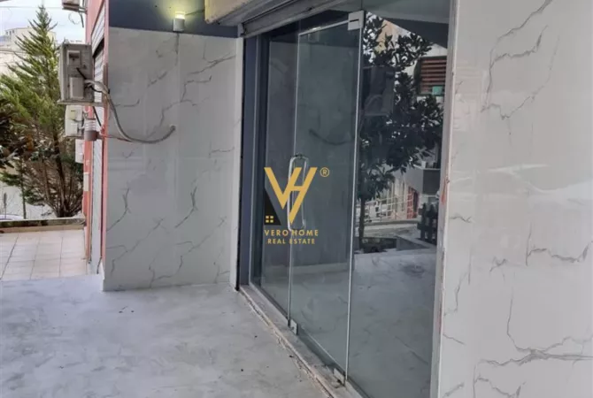 Ambjent biznesi me qera 1+1 ne Tirane - 500 Euro
