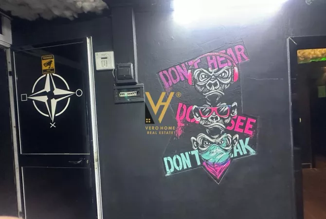 JEPET AMBIENT BIZNESI 160 M2 ME QERA TE MYSLYM SHYRI 1.000 EURO