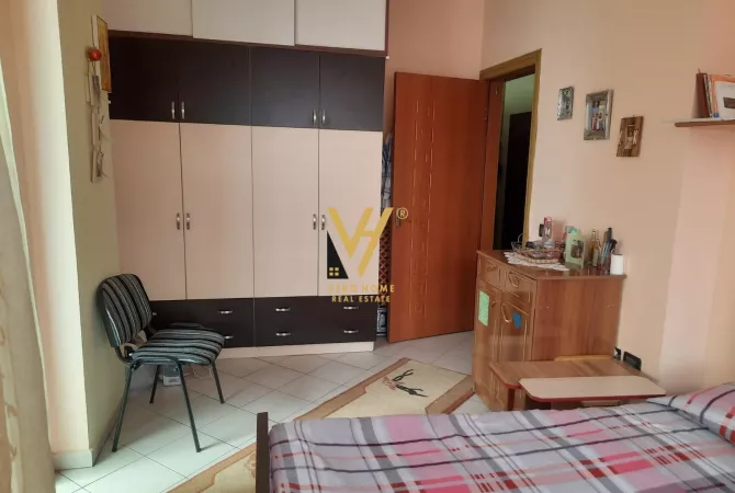 Shtepi ne shitje 2+1 ne Tirane - 12,500,000 Leke