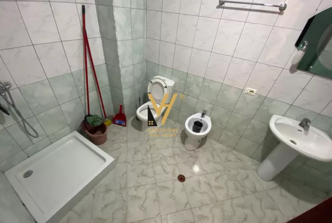 Shtepi ne shitje 2+1 ne Tirane - 125,000 Euro