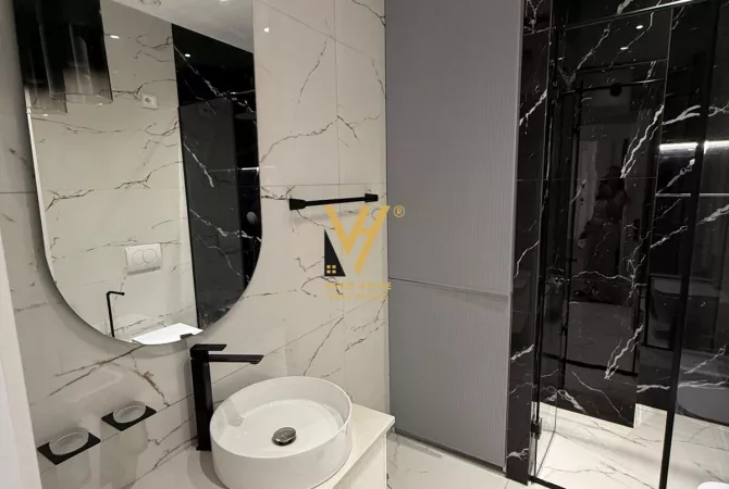 Shtepi me qera Apartament ne Tirane, 2+1, Mobilimi E mobiluar, Pagesa 1,900  Euro.