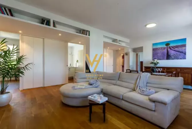 Shtepi ne shitje 2+1 ne Tirane - 320,000 Euro