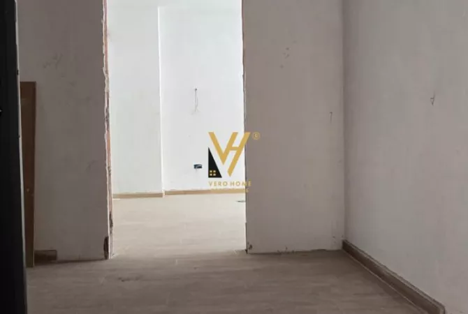 Shtepi ne shitje 1+1 ne Tirane - 140,000 Euro