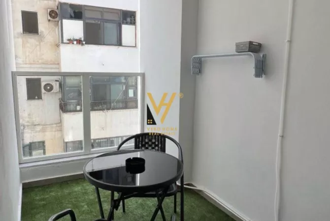 Shtepi ne shitje Apartament ne Durres, 2+1, Mobilimi E mobiluar, Pagesa 200,000  Euro.