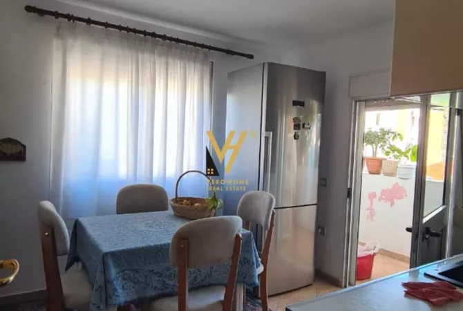 Shtepi ne shitje 3+1 ne Tirane - 14,000,000 Leke