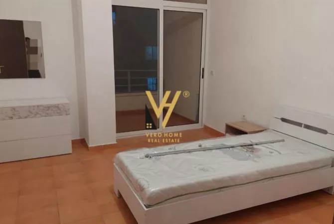 Casa in affitto 2+1 a Tirana - 450 Euro