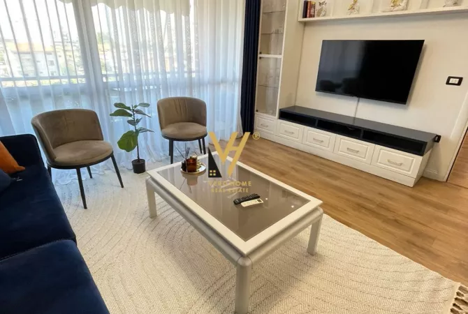 Shtepi ne shitje Apartament ne Tirane, 1+1, Mobilimi E mobiluar, Pagesa 170,000  Euro.