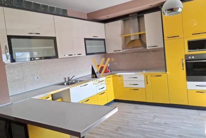 Shtepi ne shitje Apartament ne Tirane, 1+1, Mobilimi E mobiluar, Pagesa 180,000  Euro.