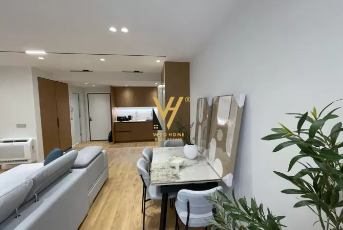 Shtepi me qera 3+1 ne Tirane - 1,500 Euro