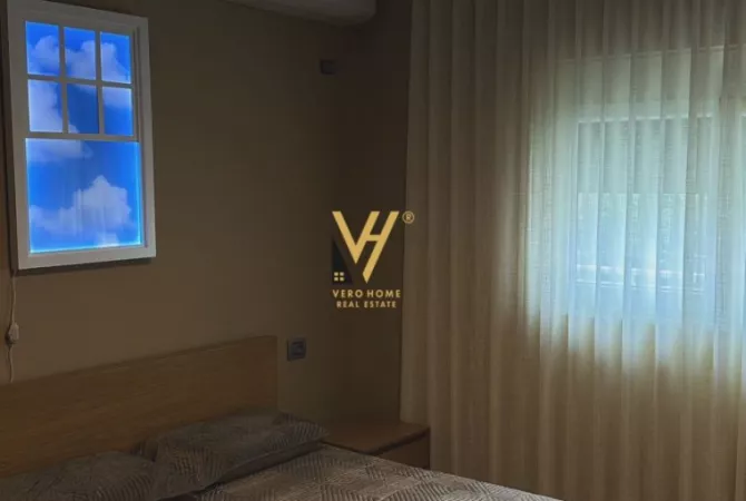 Shtepi me qera Apartament ne Tirane, 2+1, Mobilimi E mobiluar, Pagesa 1,000  Euro.