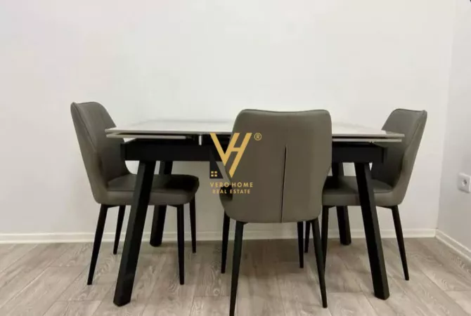 Shtepi me qera 2+1 ne Tirane - 450 Euro