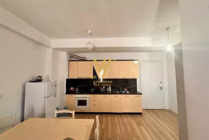 Shtepi me qera 2+1 ne Tirane - 500 Euro