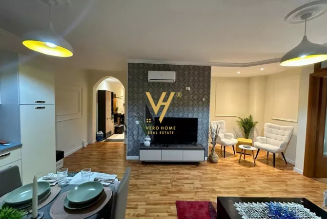 Shtepi me qera Apartament ne Tirane, 1+1, Mobilimi E mobiluar, Pagesa 670  Euro.