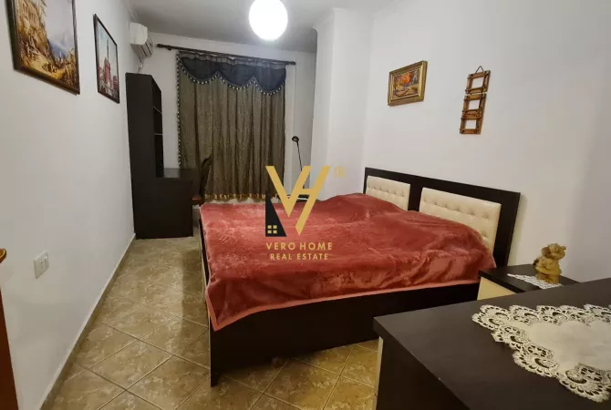 Shtepi me qera 2+1 ne Tirane - 660 Euro