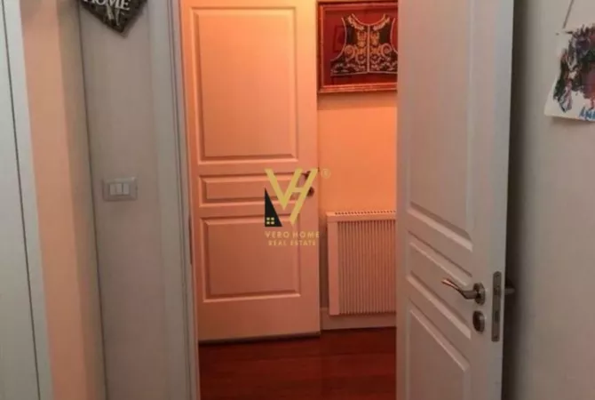 Shtepi me qera 2+1 ne Tirane - 700 Euro