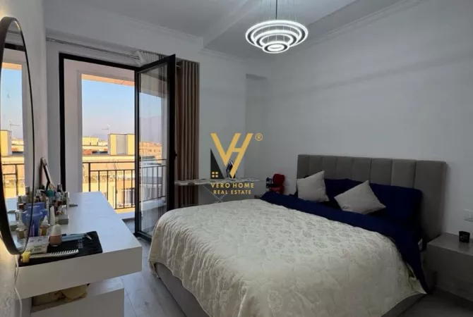 Shtepi me qera 2+1 ne Tirane - 60,000 Leke
