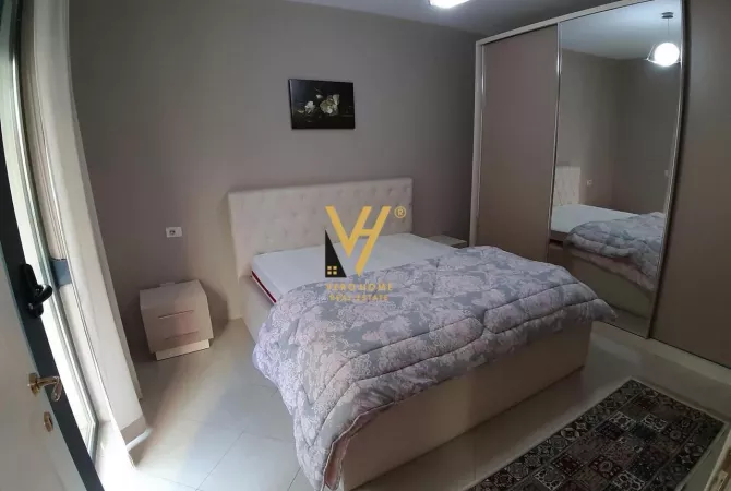 Shtepi me qera 1+1 ne Tirane - 60,000 Leke