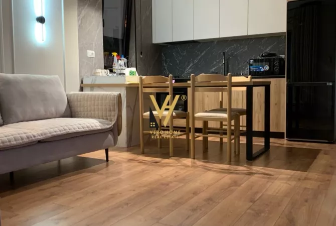 Shtepi me qera 1+1 ne Tirane - 50,000 Leke