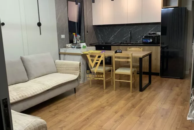 Shtepi me qera 1+1 ne Tirane - 50,000 Leke