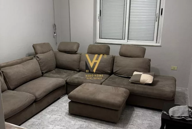 Shtepi me qera 3+1 ne Tirane - 1,000 Euro