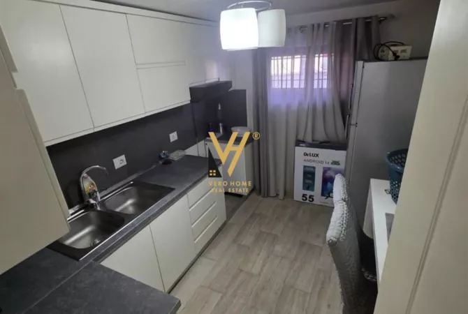 Shtepi ne shitje 1+1 ne Tirane - 54,000 Euro