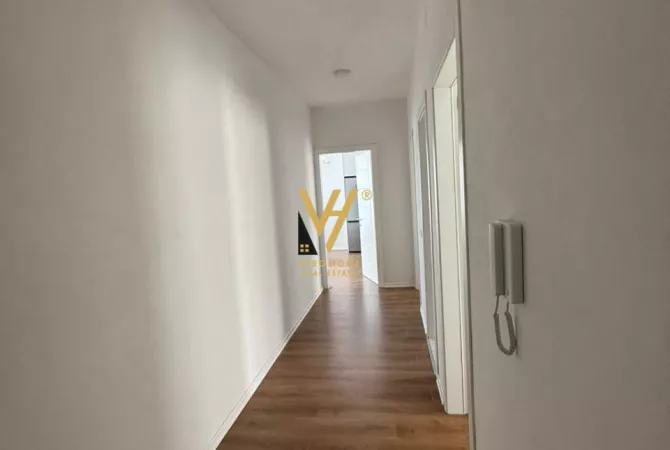 Shtepi me qera Apartament ne Tirane, 2+1, Mobilimi E mobiluar, Pagesa 800  Euro.