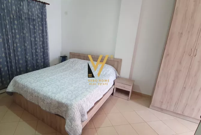 Shtepi me qera Apartament ne Tirane, 2+1, Mobilimi E mobiluar, Pagesa 550  Euro.