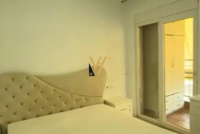 Casa in affitto 2+1 a Tirana - 1,100 Euro