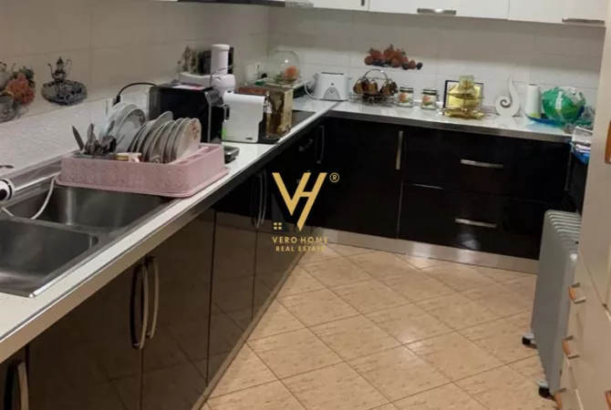 Shtepi me qera 2+1 ne Tirane - 550 Euro