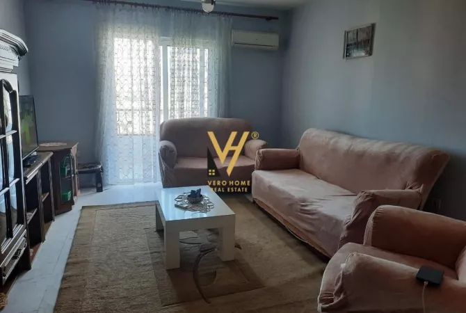 Shtepi me qera 2+1 ne Tirane - 500 Euro