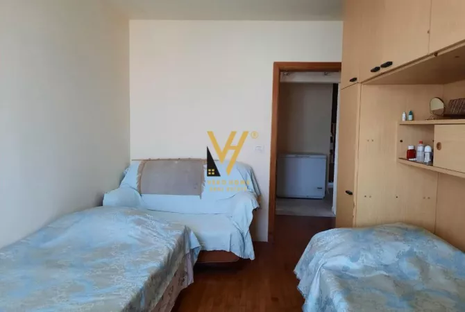 Shtepi me qera Apartament ne Tirane, 2+1, Mobilimi E mobiluar, Pagesa 500  Euro.