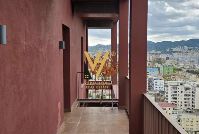 Ambient biznesi me qera 3+1 ne Tirane - 2,400 Euro
