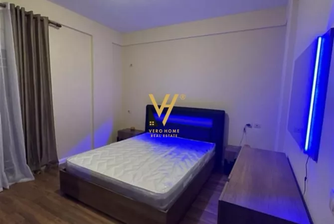 Shtepi me qera Apartament ne Tirane, 2+1, Mobilimi E mobiluar, Pagesa 600  Euro.