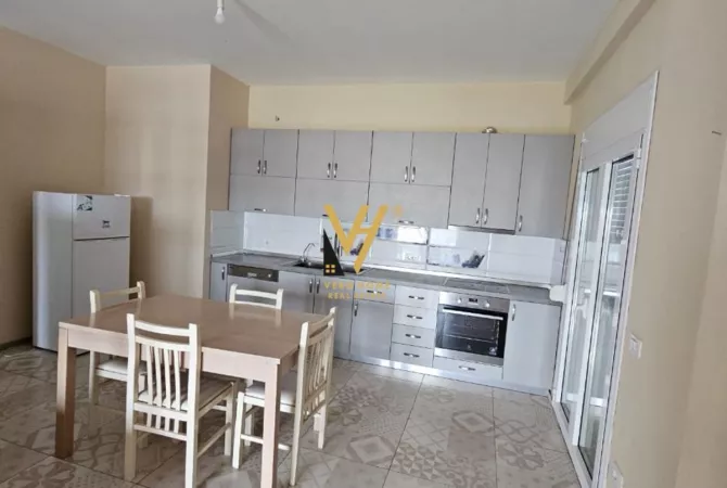 Shtepi me qera 3+1 ne Tirane - 550 Euro