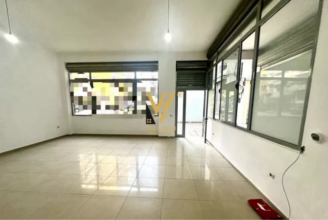 Ambient biznesi ne shitje 1+1 ne Tirane - 79,000 Euro