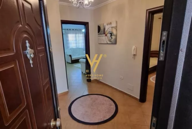 Shtepi me qera Apartament ne Tirane, 2+1, Mobilimi E mobiluar, Pagesa 550  Euro.