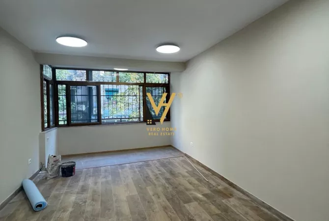 JEPET ZYRE 109 M2 ME QIRA TE MARGARITA TUTULANI 800 EURO