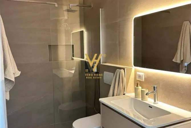 Shtepi me qera Apartament ne Tirane, 1+1, Mobilimi E mobiluar, Pagesa 550  Euro.