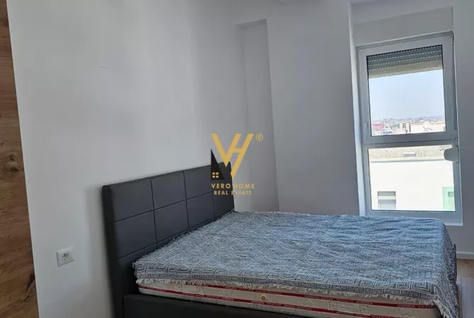 Shtepi me qera Apartament ne Tirane, 1+1, Mobilimi E mobiluar, Pagesa 450  Euro.
