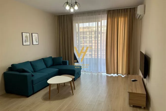 Shtepi me qera 2+1 ne Tirane - 650 Euro