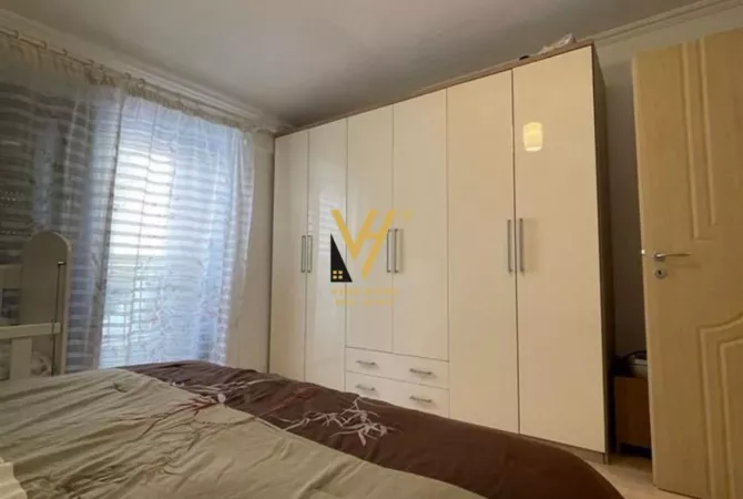 Shtepi me qera 2+1 ne Tirane - 800 Euro